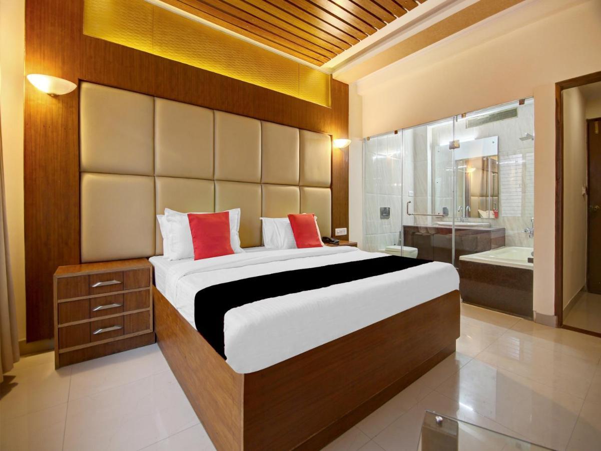 Capital O 31045 The Taj Residency- A Heritage Hotel Agra (Uttar Pradesh) Exterior foto